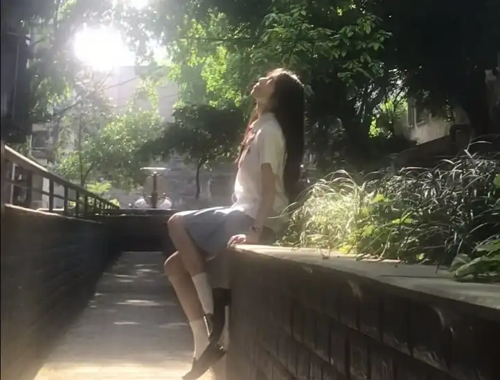 Một vệt nắng giữa mùa hạ cũ