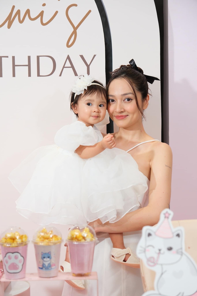 Bảo Anh: Từ loạt hit ballad đến vai trò mẹ đơn thân và đồng sáng lập thương hiệu thức ăn thú cưng