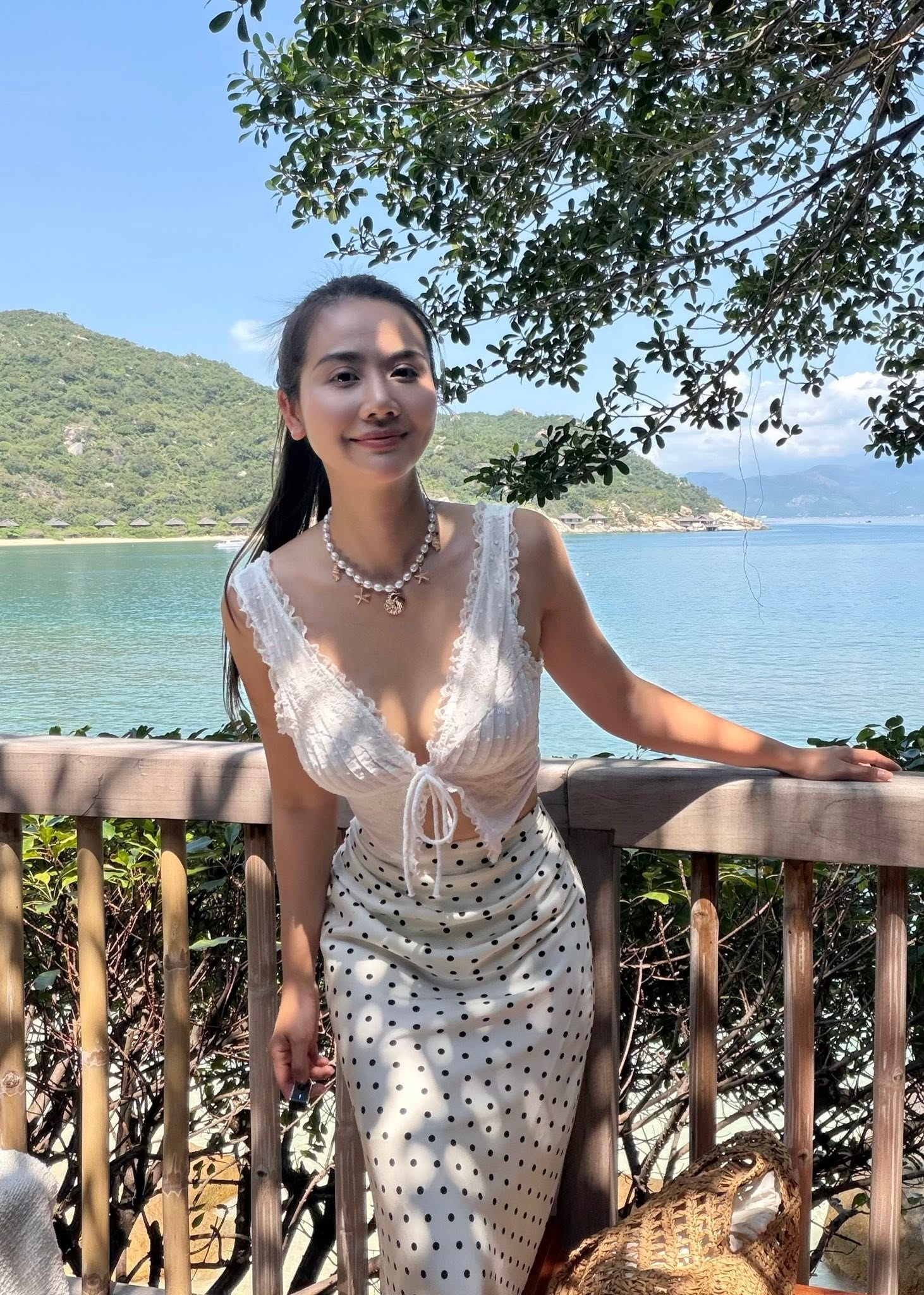 Huyền Lizzie đổi hình ảnh khi vào vai người phụ nữ bán rau trên sóng giờ vàng VTV