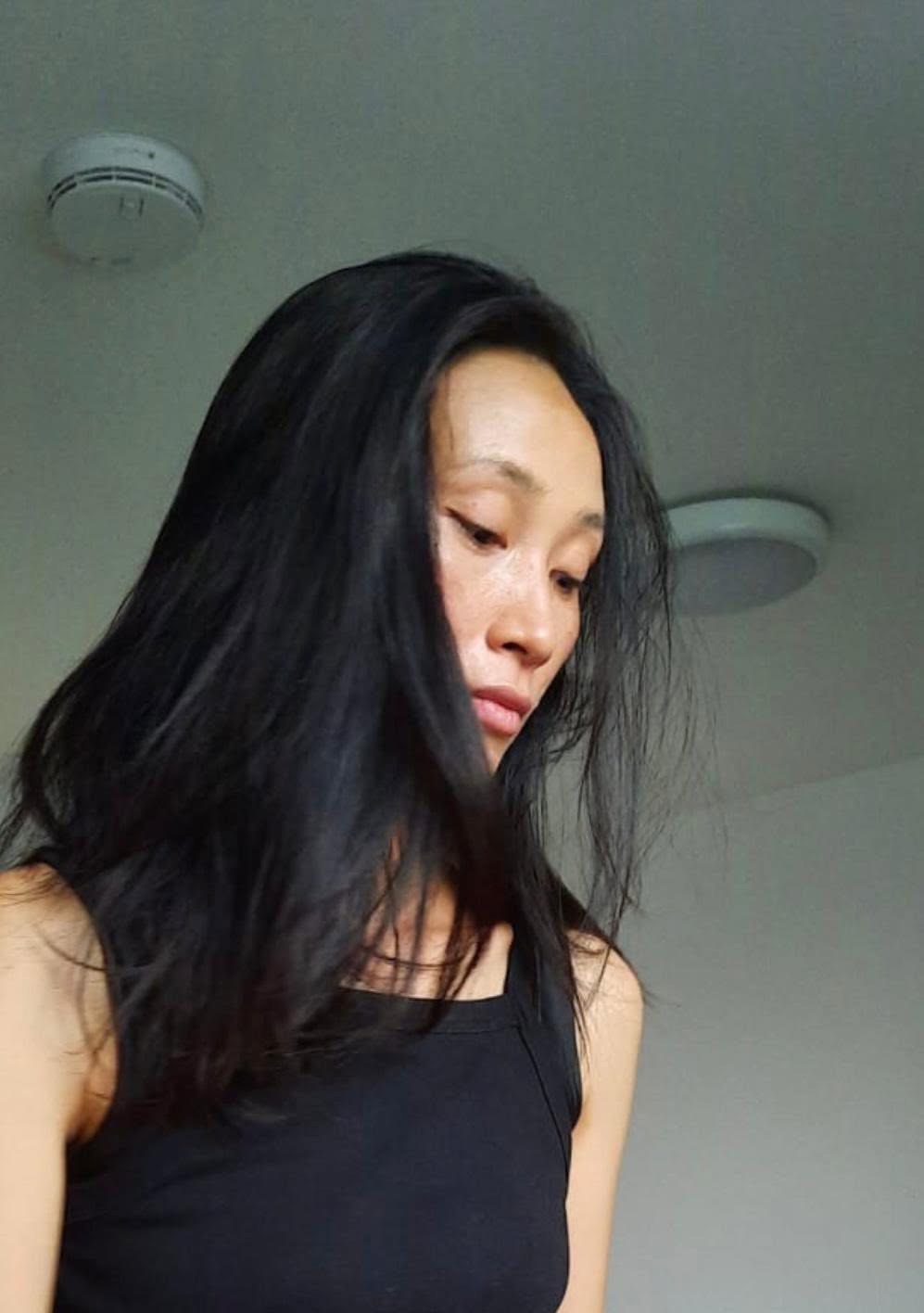 Cuộc sống hiện tại của Trang Khiếu tại Anh sau khi rời xa sàn diễn