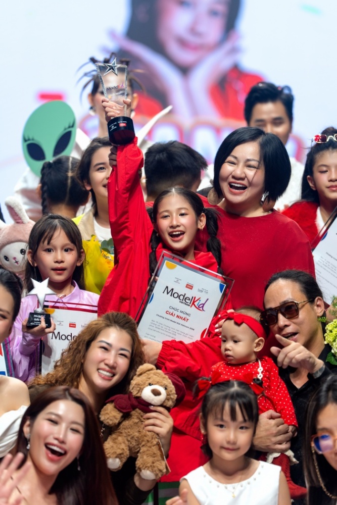 Á hậu Chế Nguyễn Quỳnh Châu đảm nhiệm vai trò giám khảo chung kết Model Kid Vietnam 2026