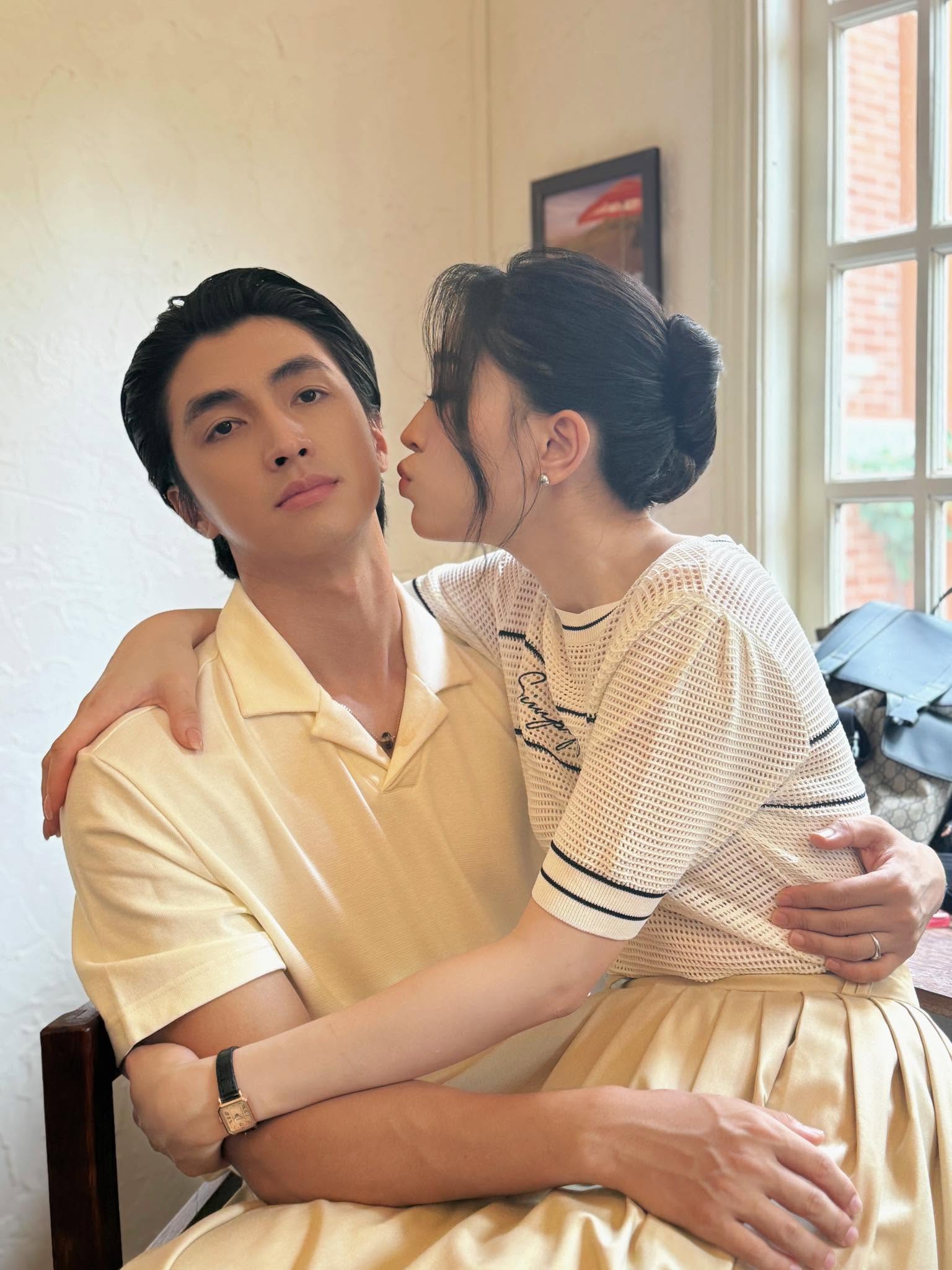 Bình An gây chú ý khi ví món quà tặng Phương Nga bằng cả tháng lương