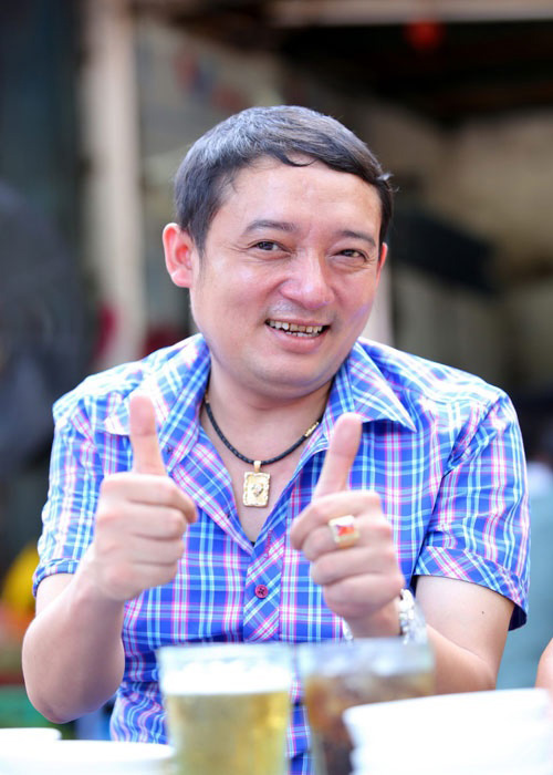 [Tiêu điểm] Diễn viên hài sinh năm 1975 3 đời vợ: Từng trượt đại học 2 lần, nổi tiếng nhờ tiểu phẩm làm cho vui