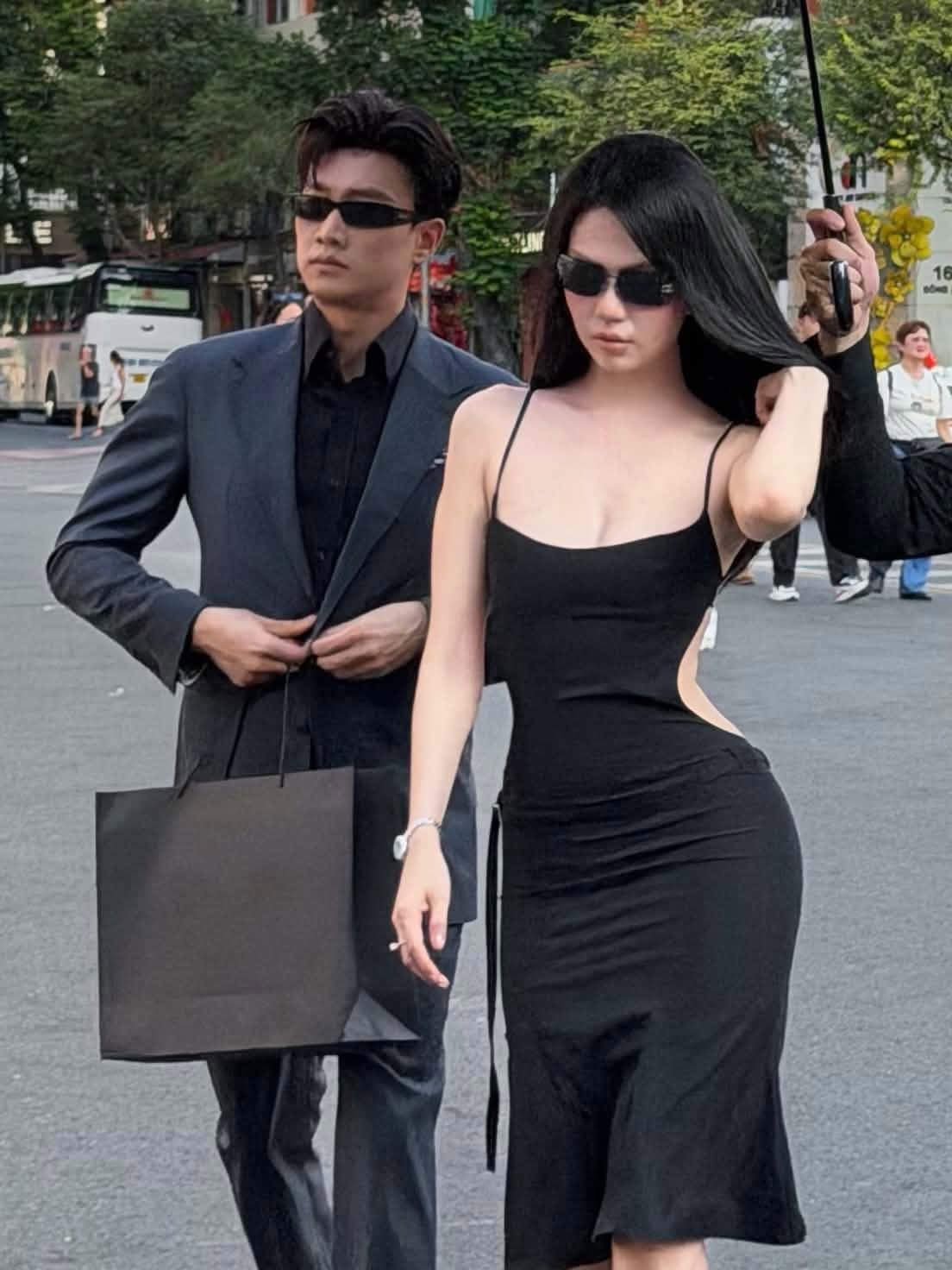 Loạt khoảnh khắc như ảnh cưới của Ngọc Trinh và Quốc Trường gây chú ý
